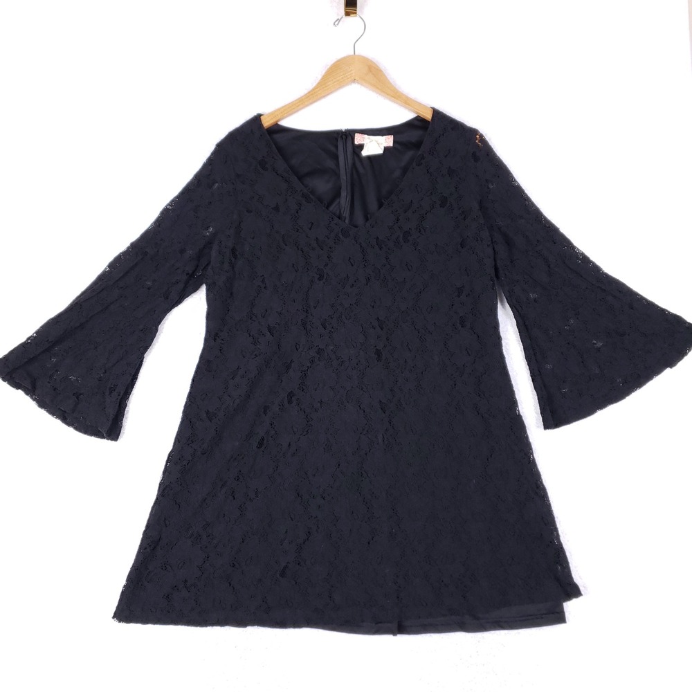 Flying Tomato‎ Womens Black Floral Lace Bell Sleeve V-Neck Shift Dress 1X